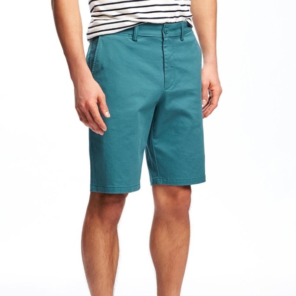 Old Navy Other - Old Navy Slim Built-In Flex Ultimate Khaki ShortS